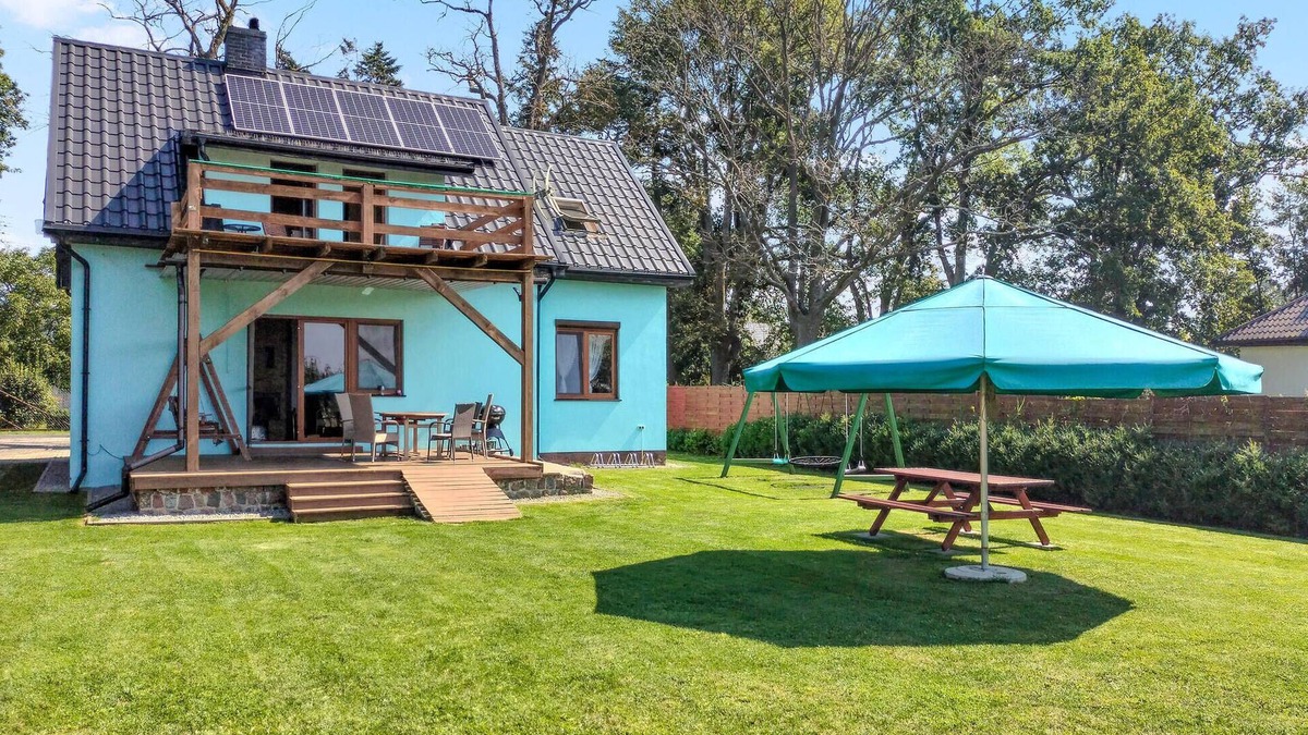 Nowe Warpno House | Gorgeous home in Nowe Warpno with WiFi