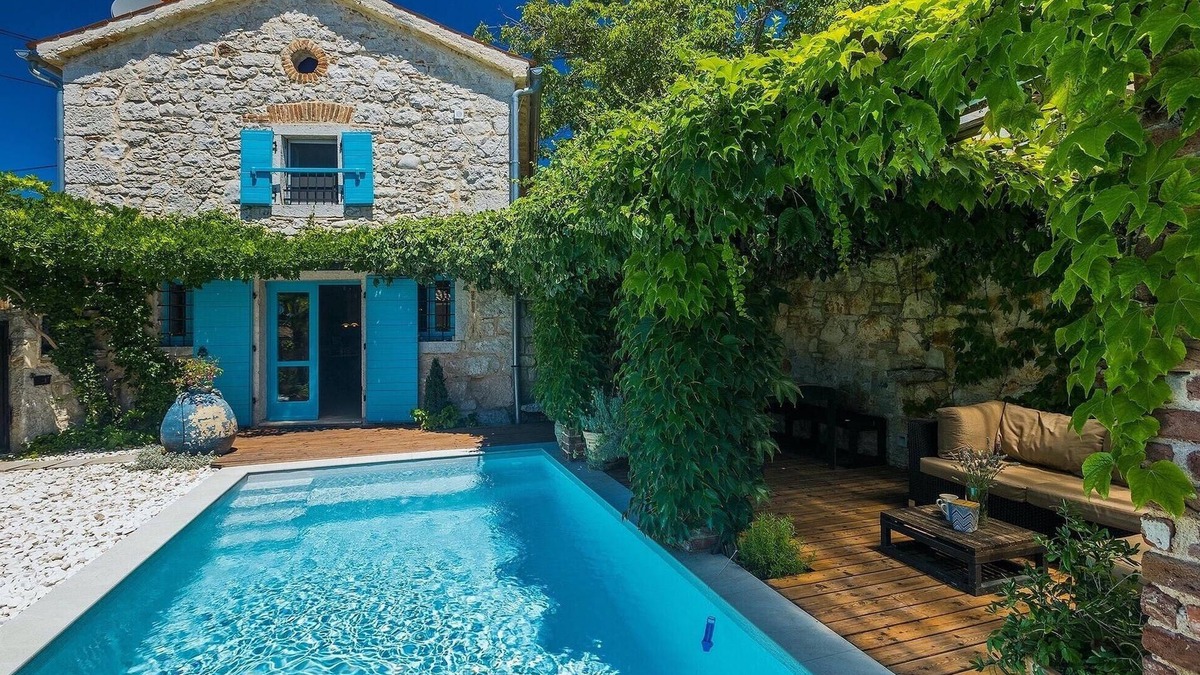Dracevac House | Gorgeous home in Porec