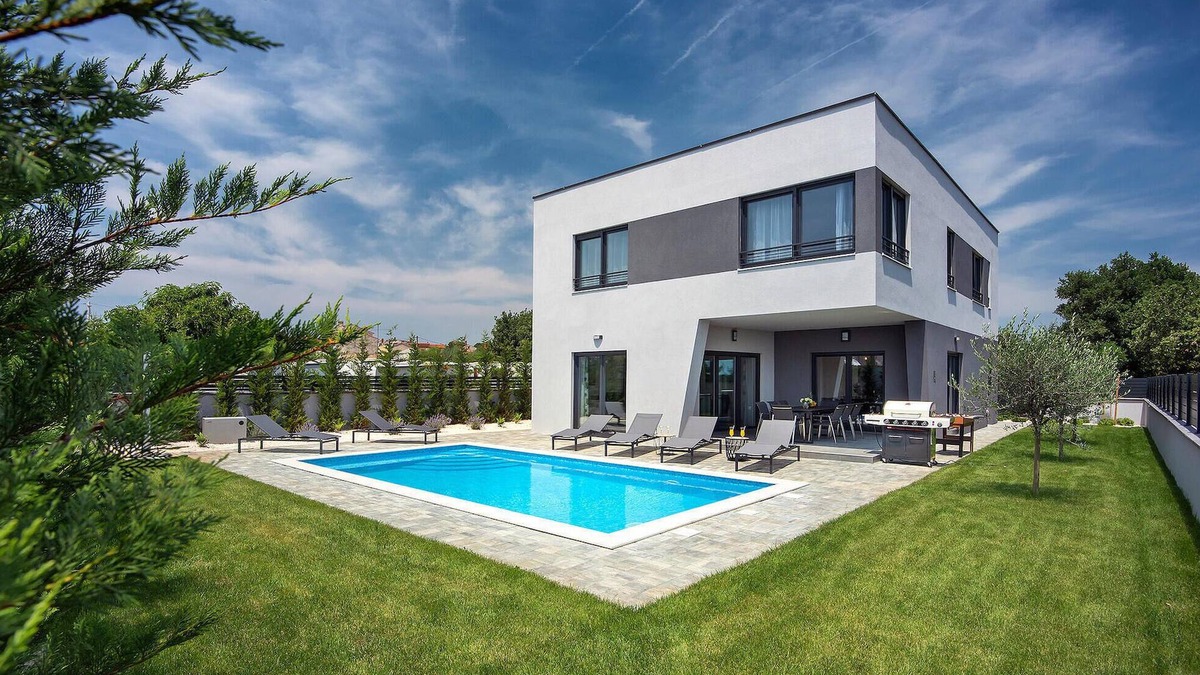 Jadreski House | Gorgeous home in Pula