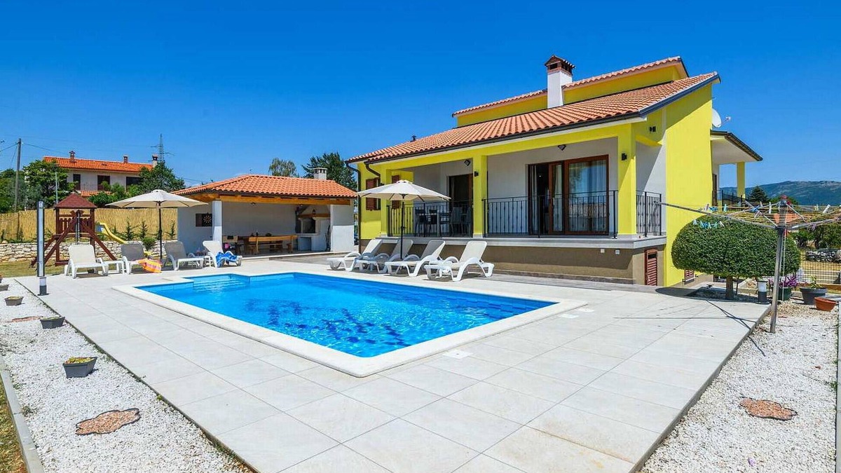 Nedescina House | Gorgeous home in Rabac with WiFi
