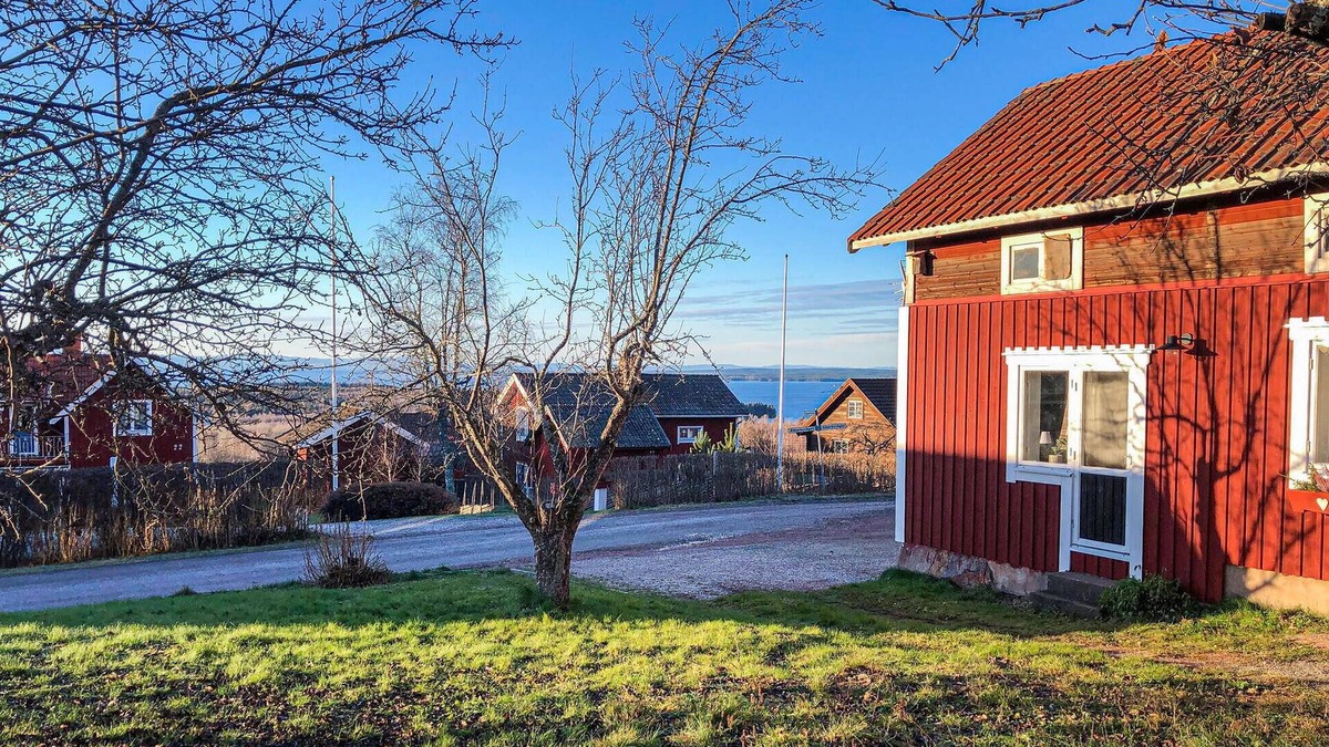 Rattvik House | Gorgeous home in Rättvik with lake view