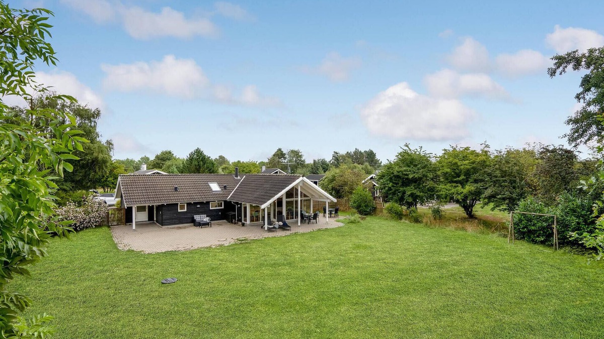 Kramnitse House | Gorgeous home in Rødby with WiFi