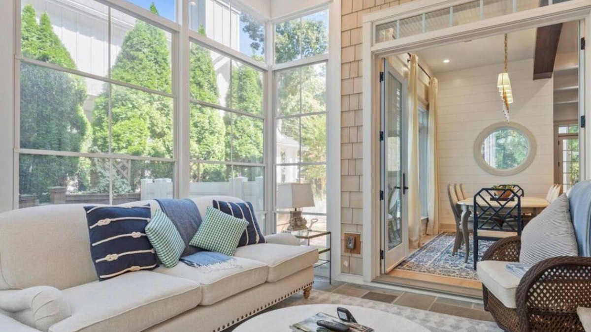 The Pines House | Gorgeous home in the Pines with n26 foot heated saltwater pool