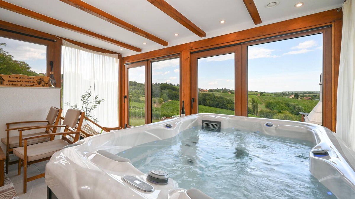 Gornji Mihaljevec House | Gorgeous home in Zelezna Gora with WiFi