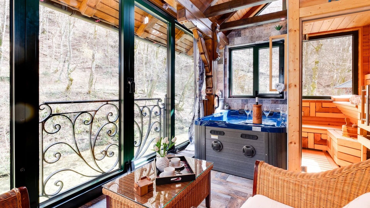 Krasic House | Gorgeous home in Zumberak with sauna