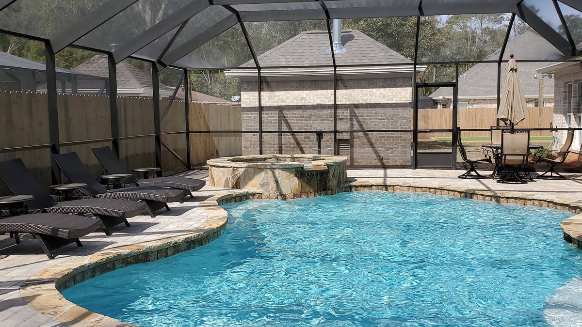 Foley House | Gorgeous Home ~ Sleeps 24/7BR/6BA Private Pool/Spa, Pets, Close to Beach & Ent