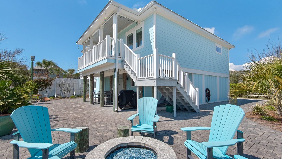Tang-O-Mar House | GORGEOUS home steps to Beach🏖️ w/Firepit and Gulf Views-4BR Tangri-La