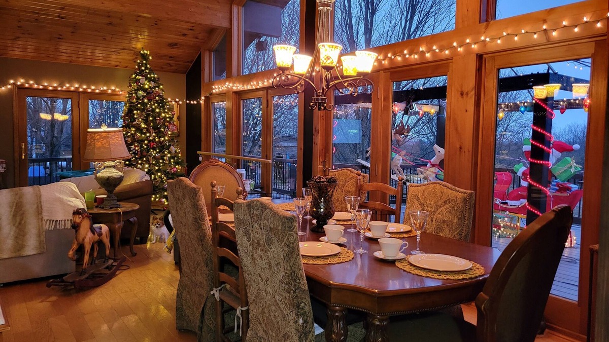 Fort Edward House | Gorgeous Home to create Unforgettable Memories, Private tranquil Farm, Pool,Pets