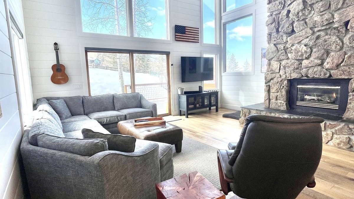Steamboat Springs House | Gorgeous Home + Close to Skiing + Garage + Private dry sauna