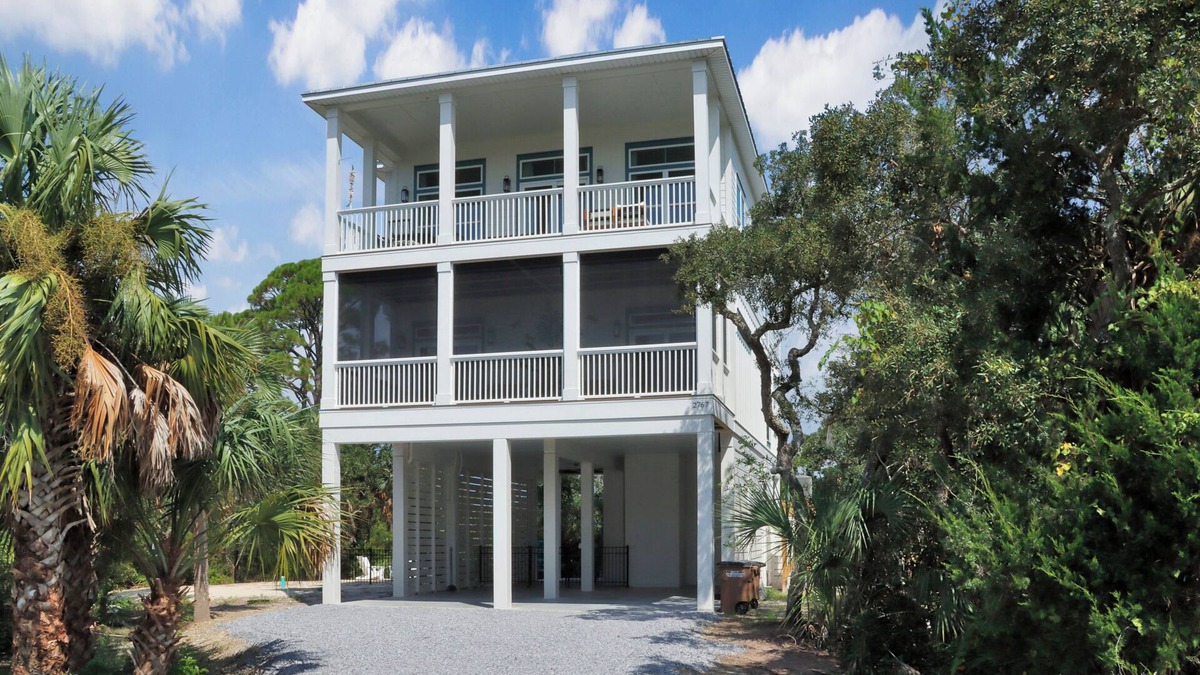 Indian Pass House | 🌊Gorgeous Home with Great Amenities | Pet Friendly | Villa Laguna🌊
