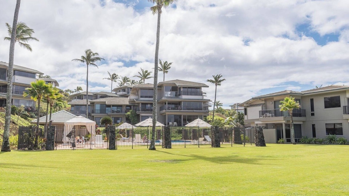 Napili Condo | Gorgeous Kapalua Oceanfront Units with Stunning Views, Sleeps 10!