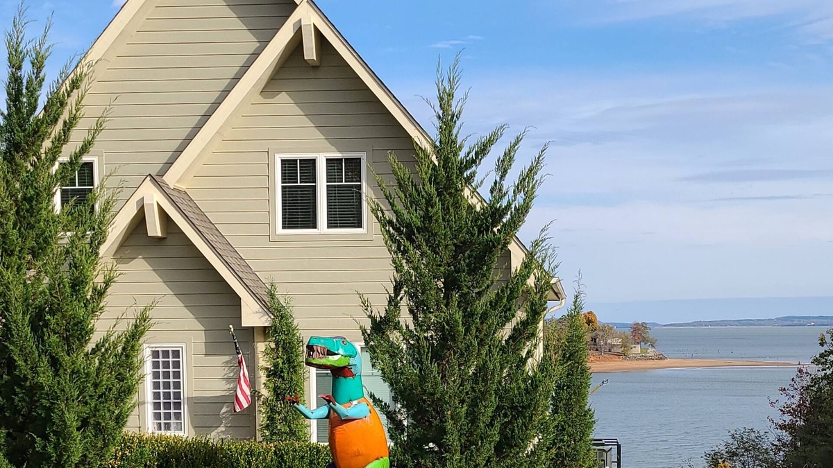 Hoyt House | Gorgeous lake house with sandy beachfront. Welcome to Lost World Landing