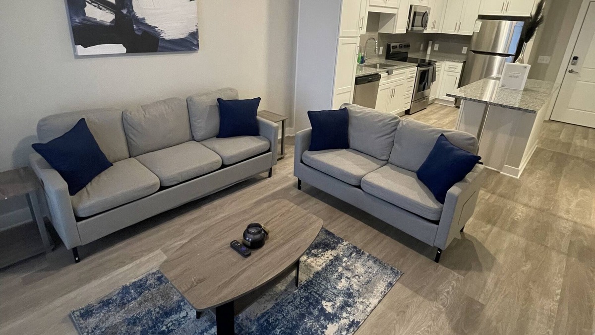 Mosby Apartment | Gorgeous Luxury 1 Bed 1 Bath