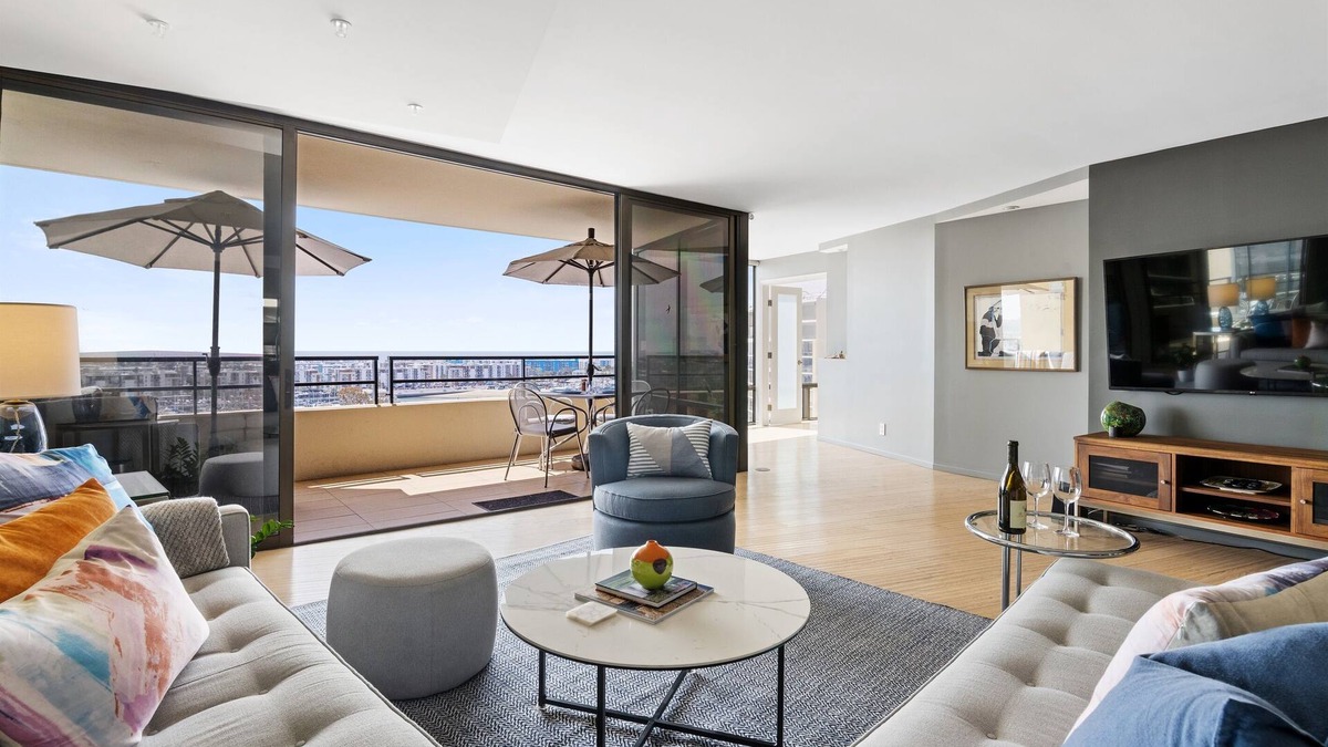 Marina del Rey Condo | Gorgeous Luxury Highrise w/Spectacular Marina & Ocean Views
