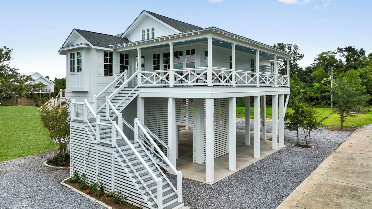 Henderson Point House | Gorgeous luxury modern home just steps to the beach!