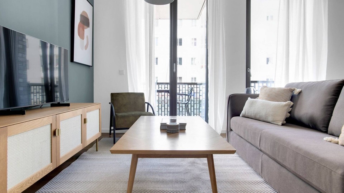 Tiergarten Apartment | Gorgeous Mitte 2BR nr Potsdamer Platz, by Blueground