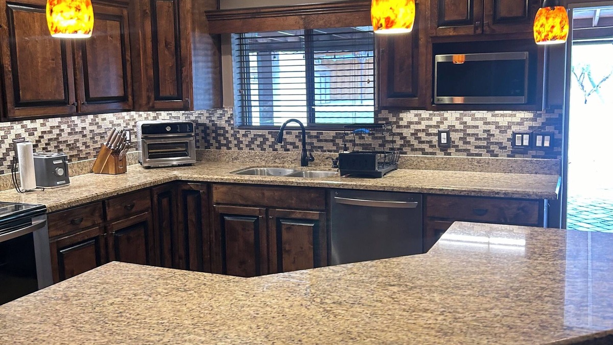 Ranchitos Palos Verdes House | Gorgeous Mountain Views! In the heart of NW Tucson Golf Courses!