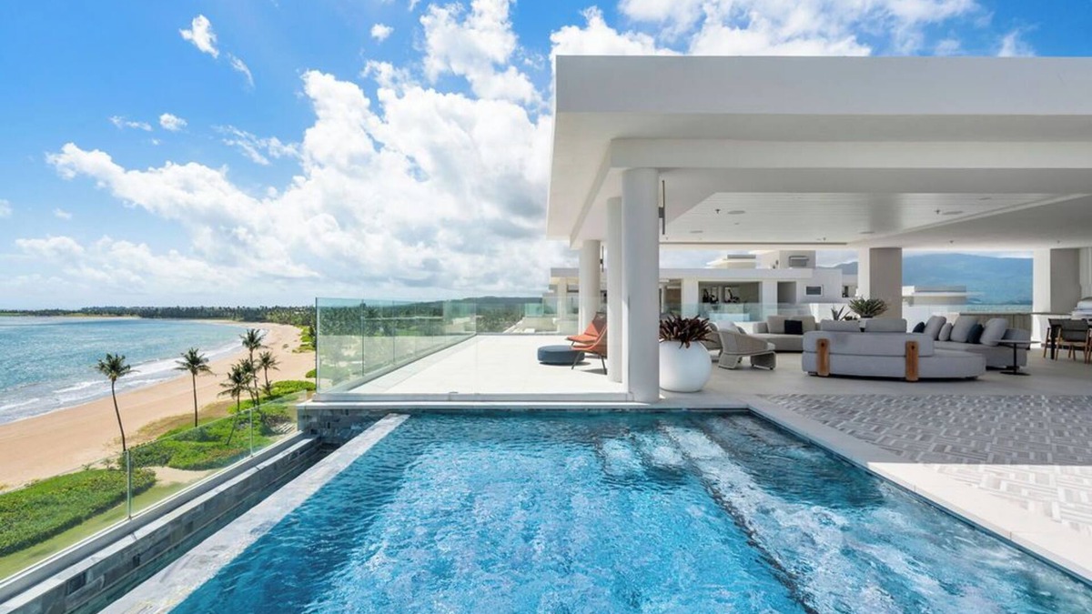 Herreras Condo | Gorgeous Ocean Front Penthouse at the St. Regis Bahia Beach Resort