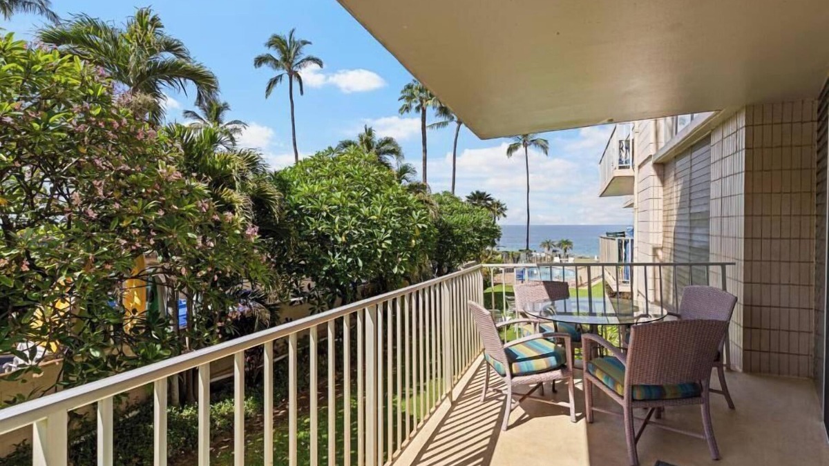Kihei Condo | Gorgeous Oceanfront Condo! - Kamaole Nalu #202