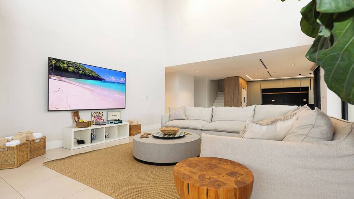 Rio Mar Apartment | Gorgeous Penthouse 4 Bdr + 4.5 bthr/Beach access ποΈπ Gated community - Superb Location