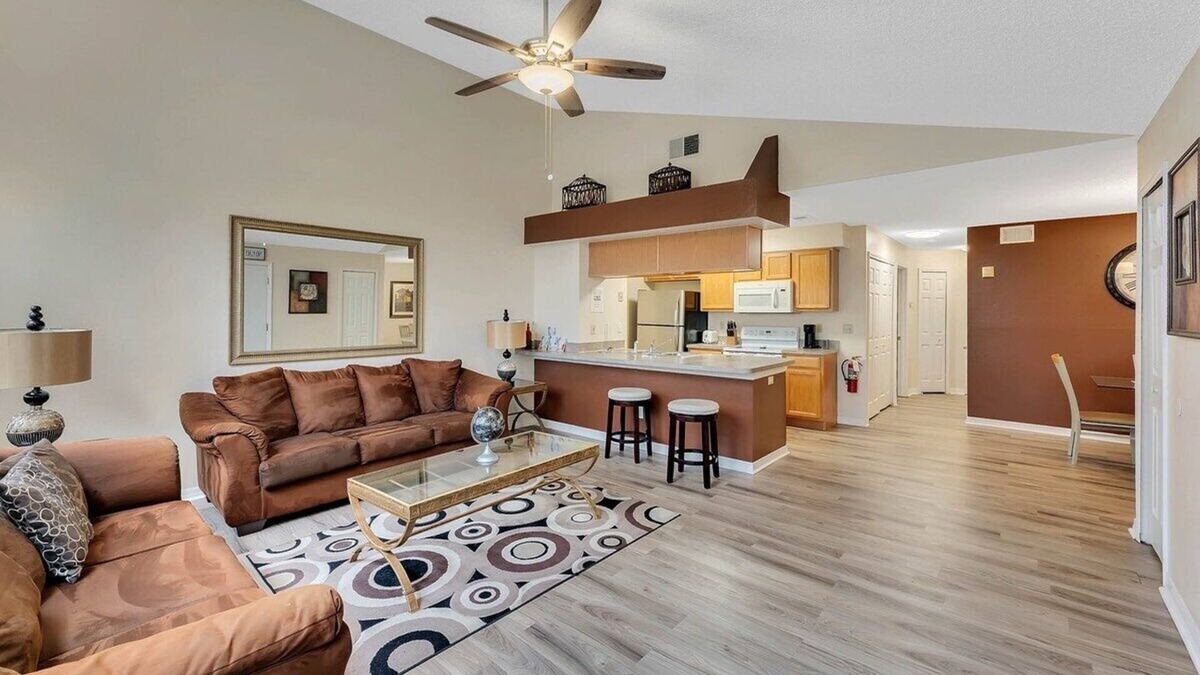Kissimmee Condo | Gorgeous Place Minutes Away from Attractions