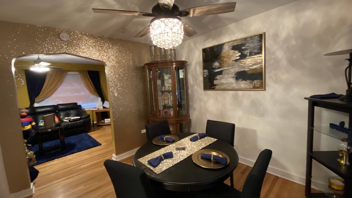 Calumet Park House | Gorgeous Property with Arcade
