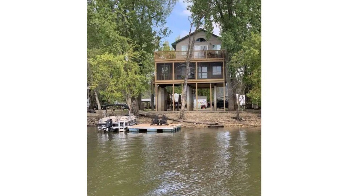 Prairie Du Chien House | Gorgeous River Getaway