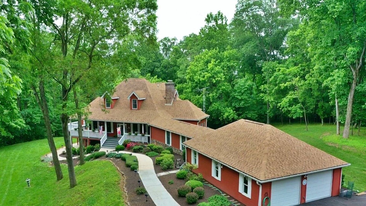 Martinsburg House | Gorgeous Riverfront Retreat: swimming, canoeing, riding, biking