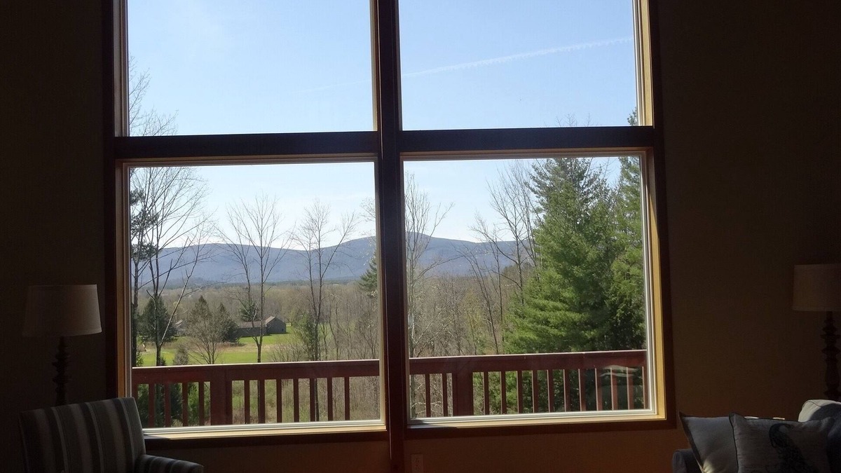 Sheffield House | Gorgeous Sheffield Home in Heart of Berkshires
