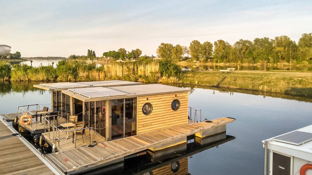 Ophoven Boat Rental | Gorgeous ship in Ophoven with lake view