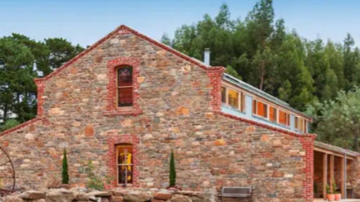 Talunga Other | Gorgeous Stone Barn in the Adelaide Hills