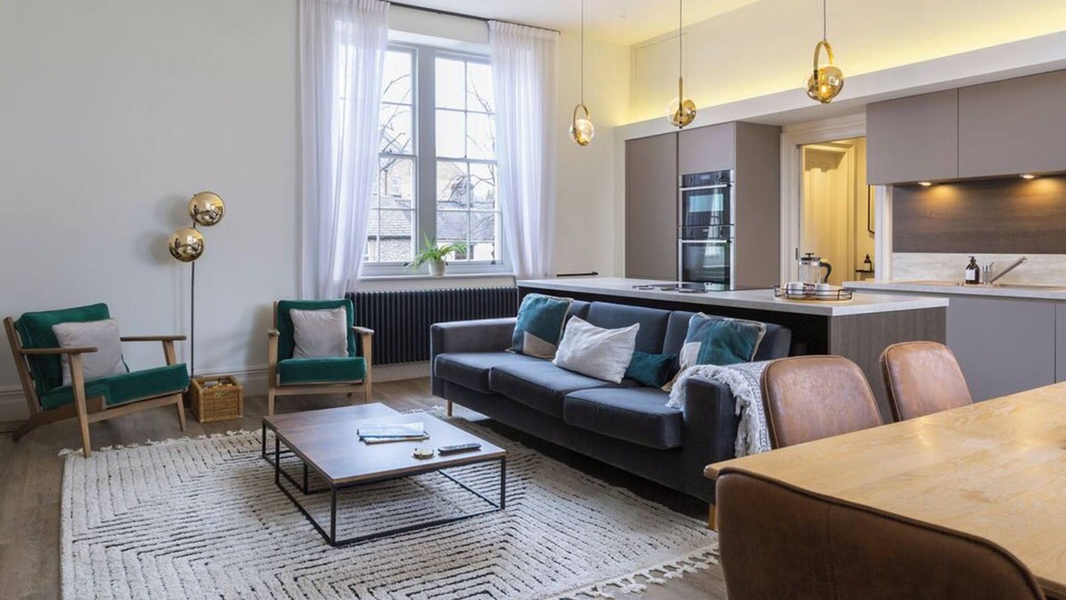 Clitheroe House | Gorgeous, stylish, huge Georgian home 4 bed 4 bath