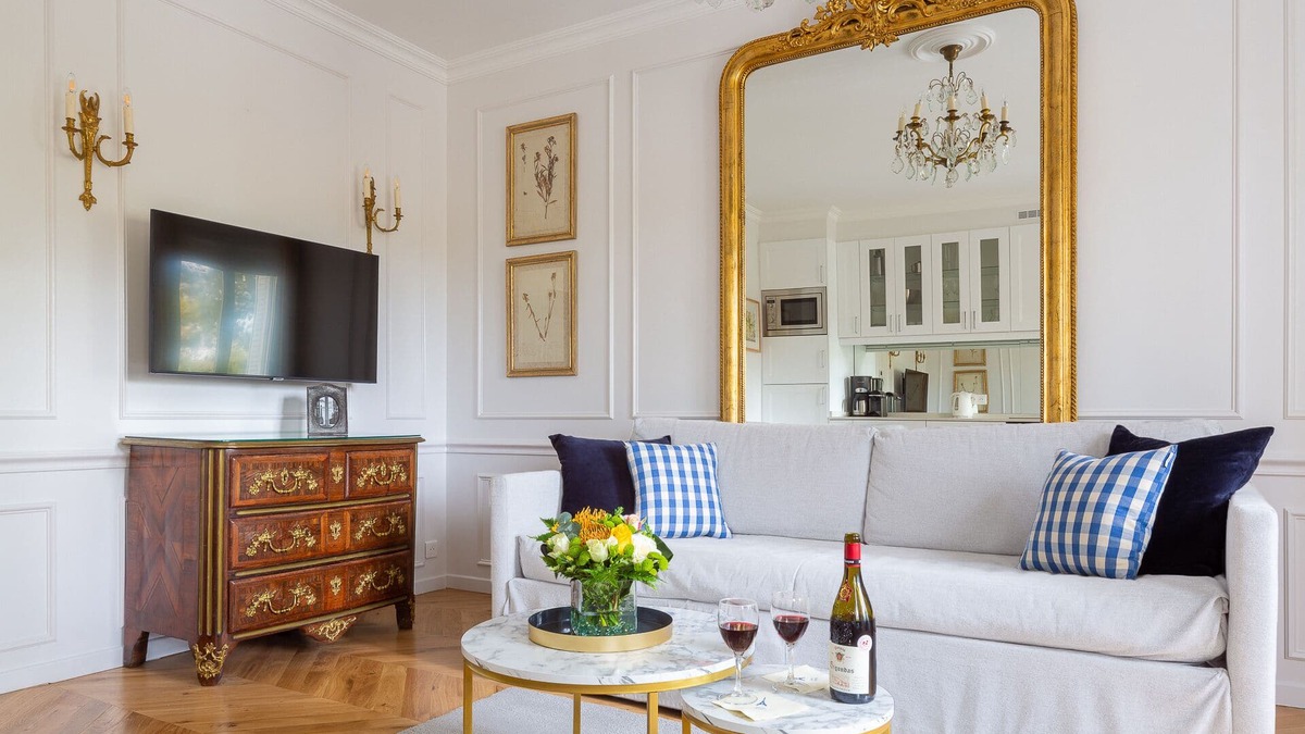 Quartier du Gros-Caillou Apartment | Gorgeous & Sunny with Eiffel Tower View Thru Trees