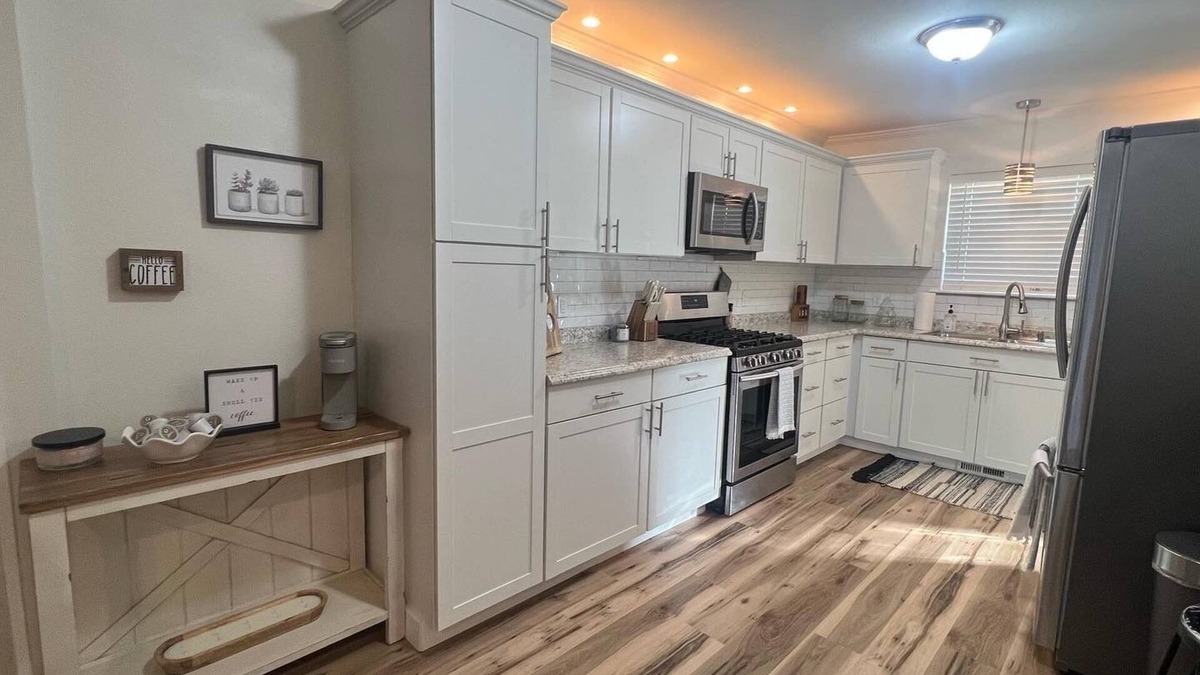 Owasso House | Gorgeous two story cottage