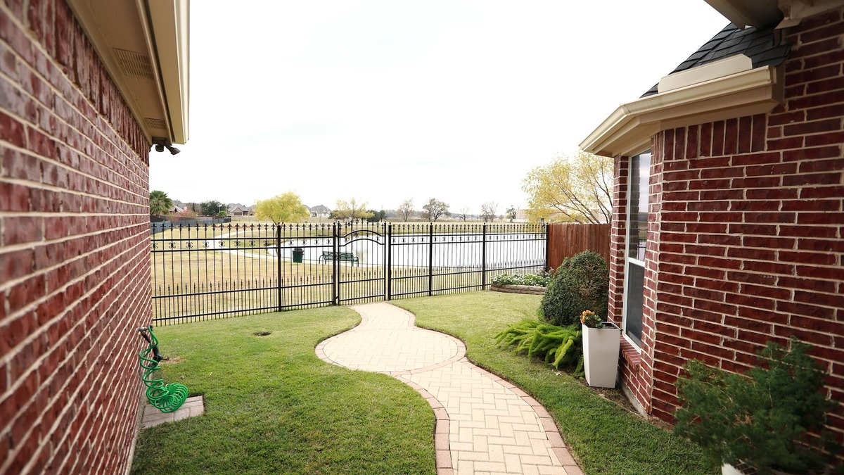 Hurst House | Gorgeous View Home backing up Community LAKES & Trail