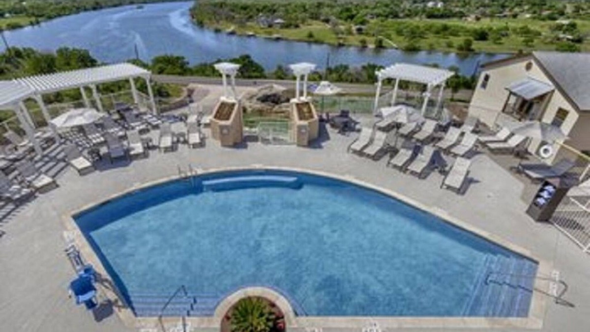 Marble Falls Resort | Gorgeous views of the rural surroundings!