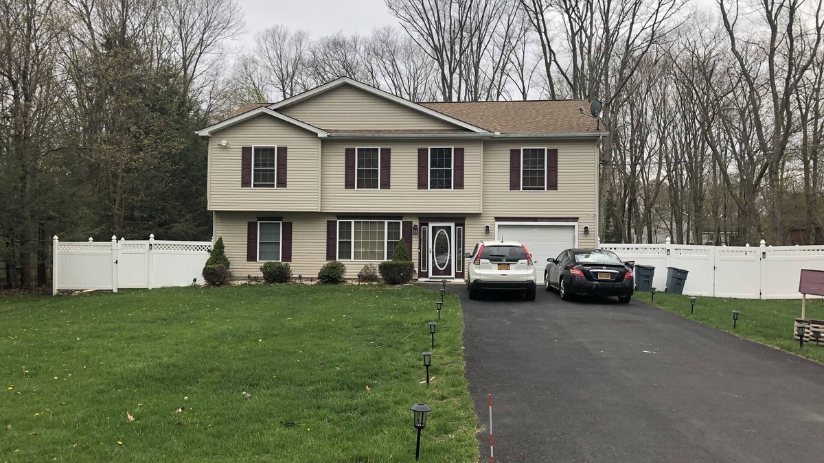 Pocono Summit House | Gorgeous Villa in Pocono nr Ski Slopes, Camelback, Kalahari w Games Rm & Hot tub