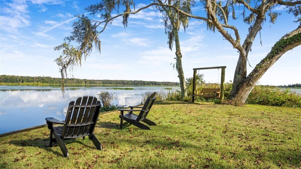 Moncks Corner House | Gorgeous Water Front Geodesic Dome with Your own Private Boat Ramp and Dock!
