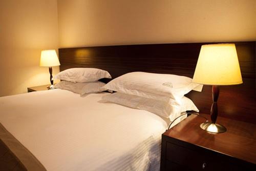 Remera Hotel | Gorillas Golf Hotel