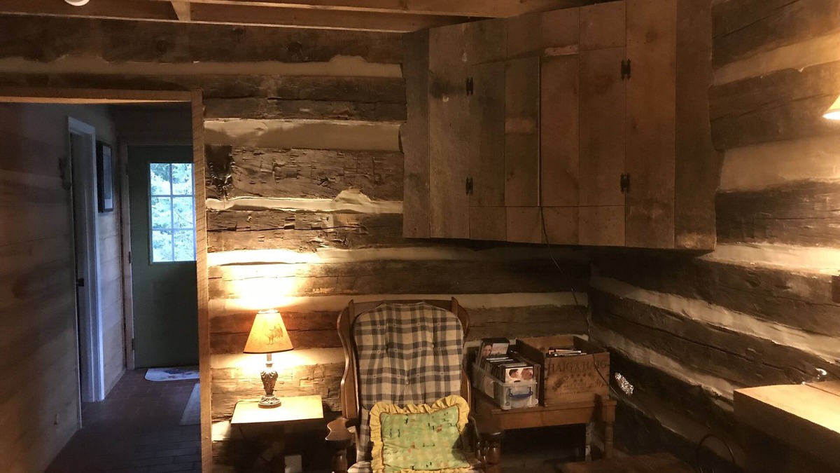 Greensboro Cabin | Got Cabin Fever? - Grumpy Ol' Goat