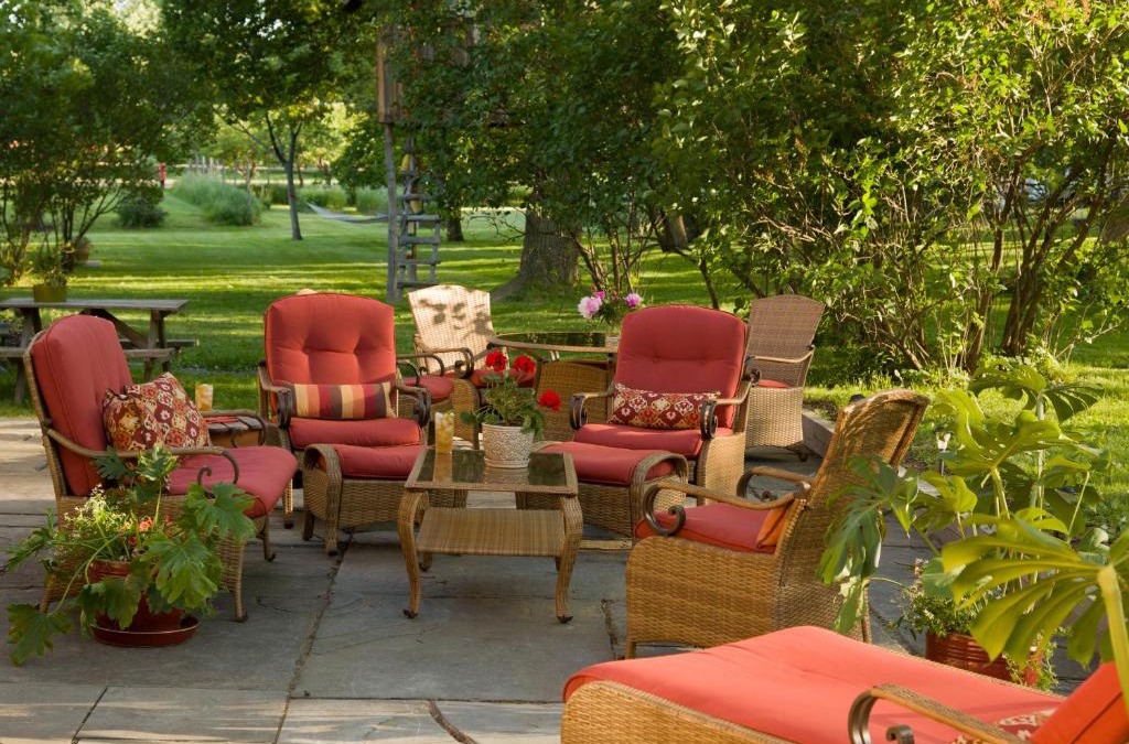 Trumansburg Bed & Breakfast | Gothic Eves Inn and Spa Bed and Breakfast