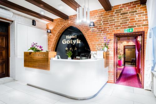 Stare Miasto Hotel | Gotyk