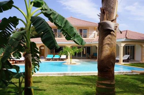 Ngaparou Villa | GOUAPA by LES VILLAS KASSOUMAÏ à 100m de la plage