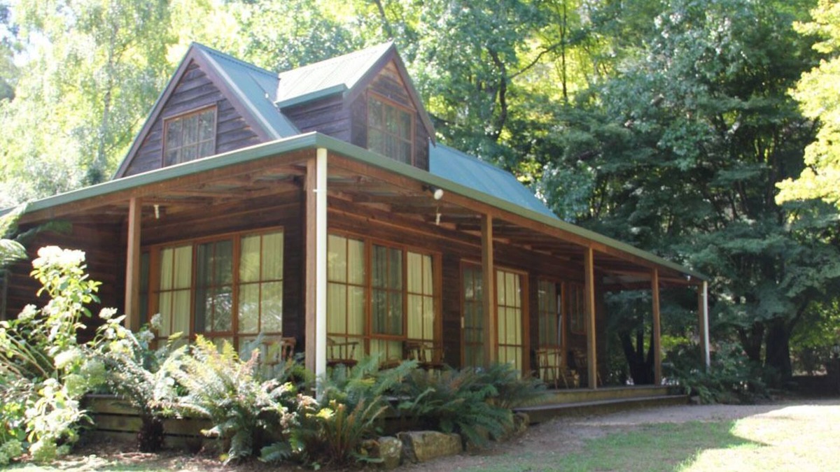 Jamieson House | Goulburn River Cottage - River Front