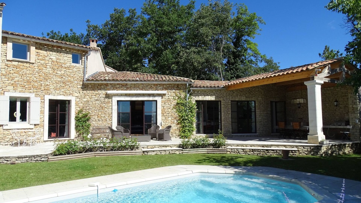 Goult Villa | GOULT Luberon superb air-conditioned village house exceptional view swimming pool