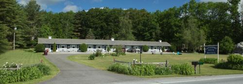Shaftsbury Hotel | Governor's Rock Motel