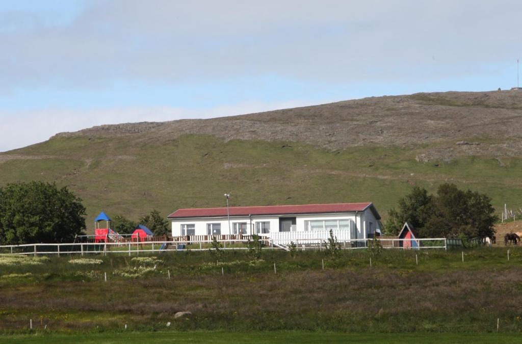 Reykholt Villa | Grímsstaðir holiday home - Family friendly