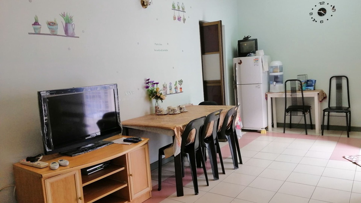 Kampung Sembulan Baru Apartment | Grace Court Homestay (Three Bedroom)