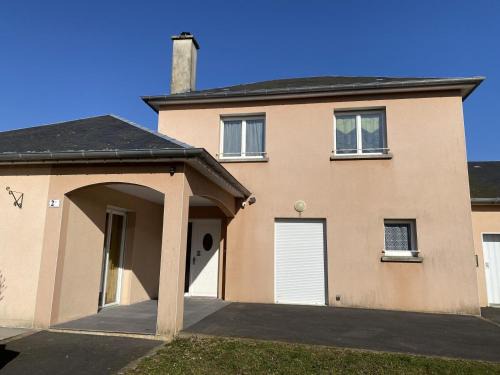 Douzy House | Grace