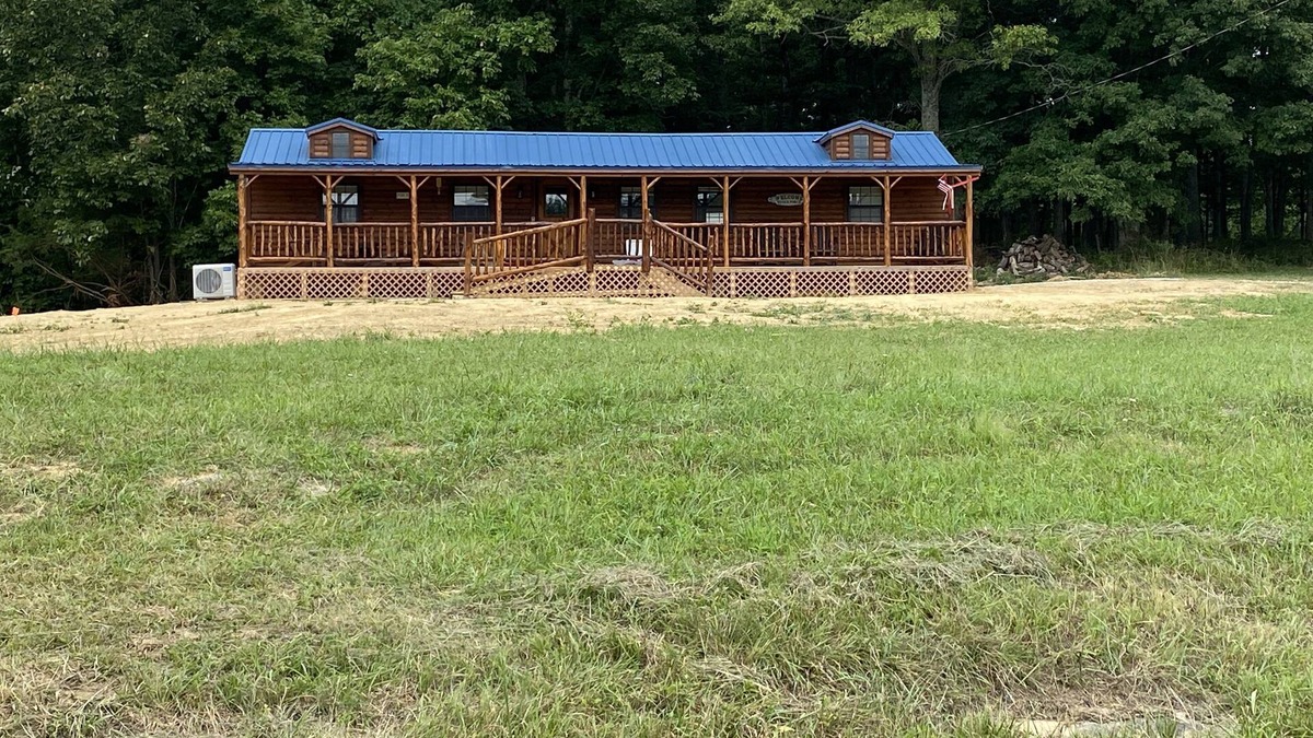 Corinth Cabin | Graceful Glamping - Charis Cabin NEAR Ark Encounter
